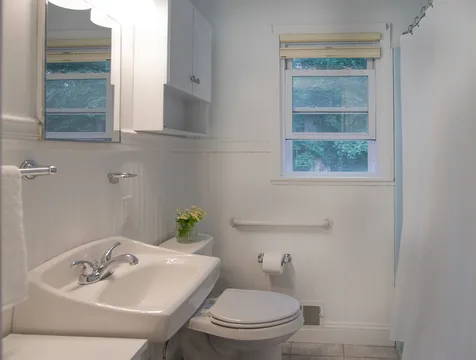 71 Marlboro Avenue Brattleboro VT 05301