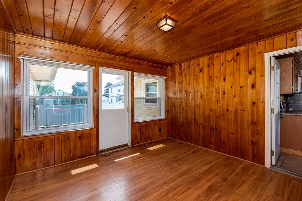 76 Maple Street Rochester NH 03867