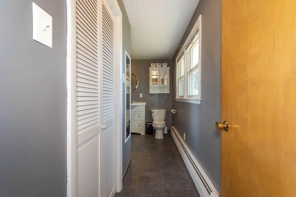 76 Maple Street Rochester NH 03867