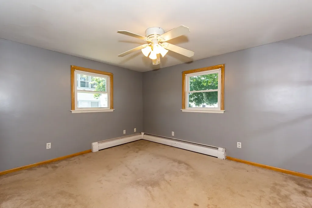 76 Maple Street Rochester NH 03867