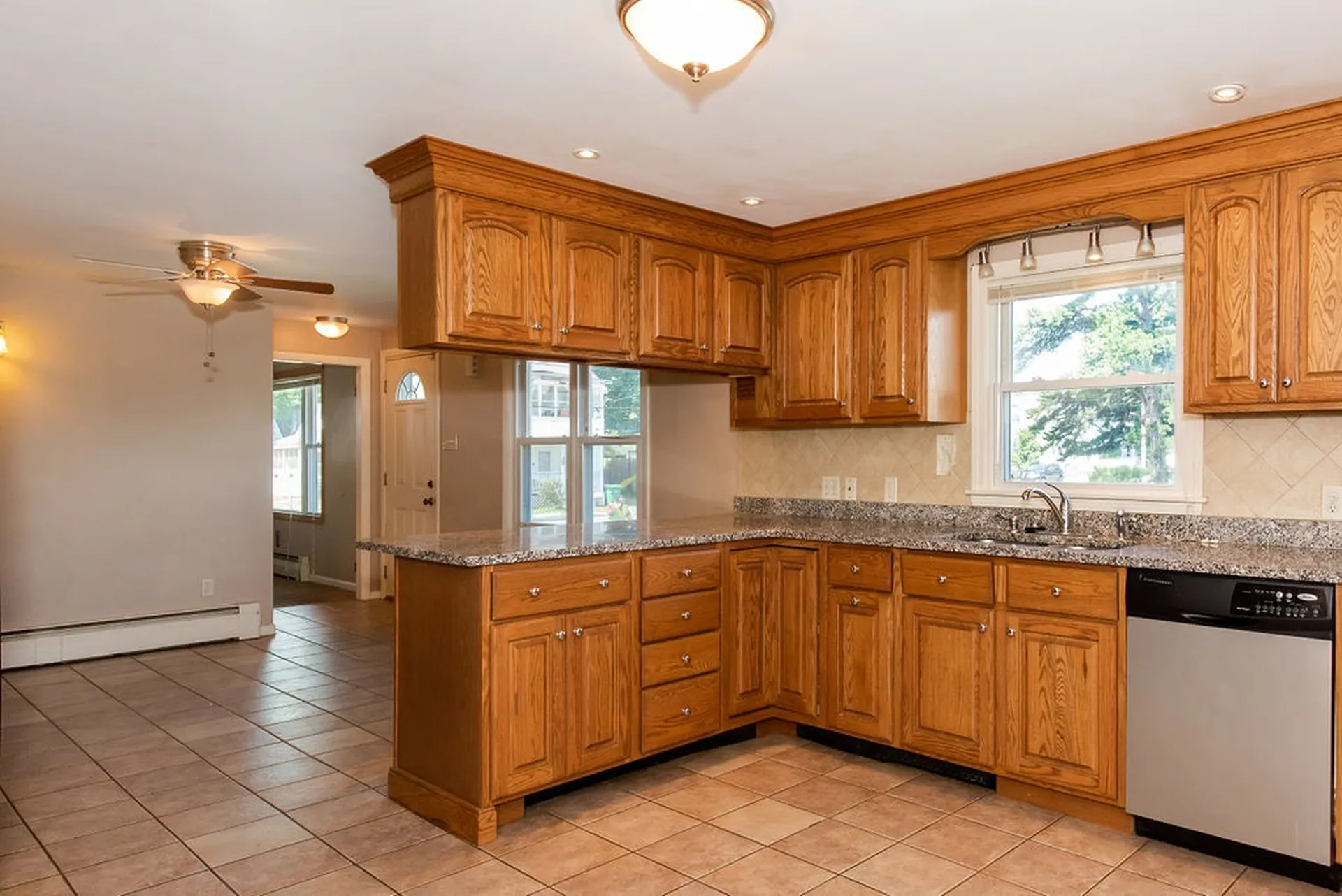 76 Maple Street Rochester NH 03867