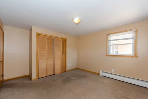76 Maple Street Rochester NH 03867