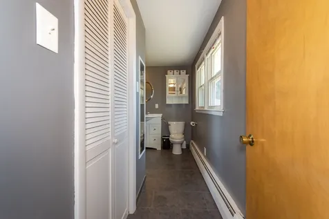 76 Maple Street Rochester NH 03867