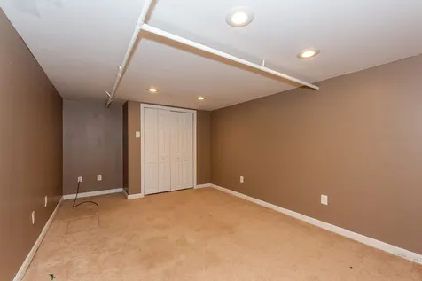 76 Maple Street Rochester NH 03867