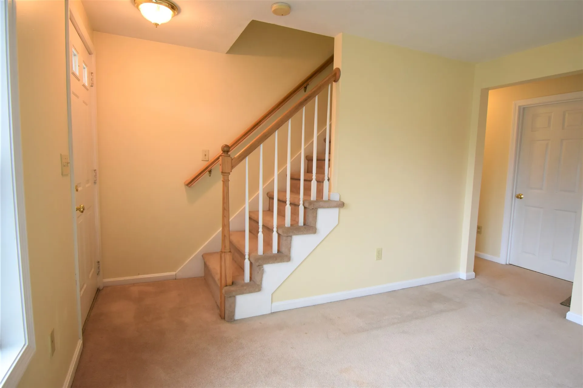 43 Gordon Street Nashua NH 03064