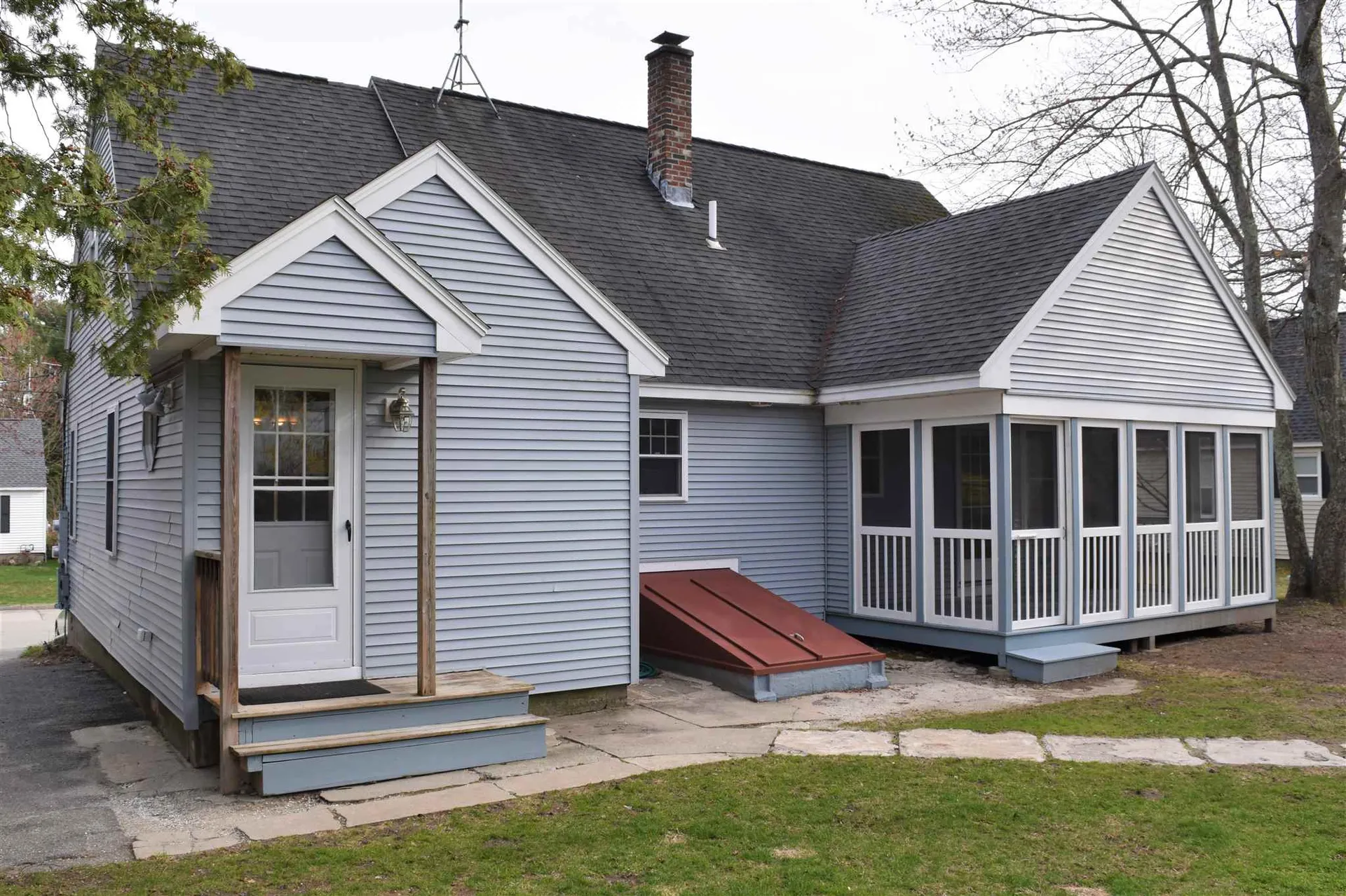 43 Gordon Street Nashua NH 03064