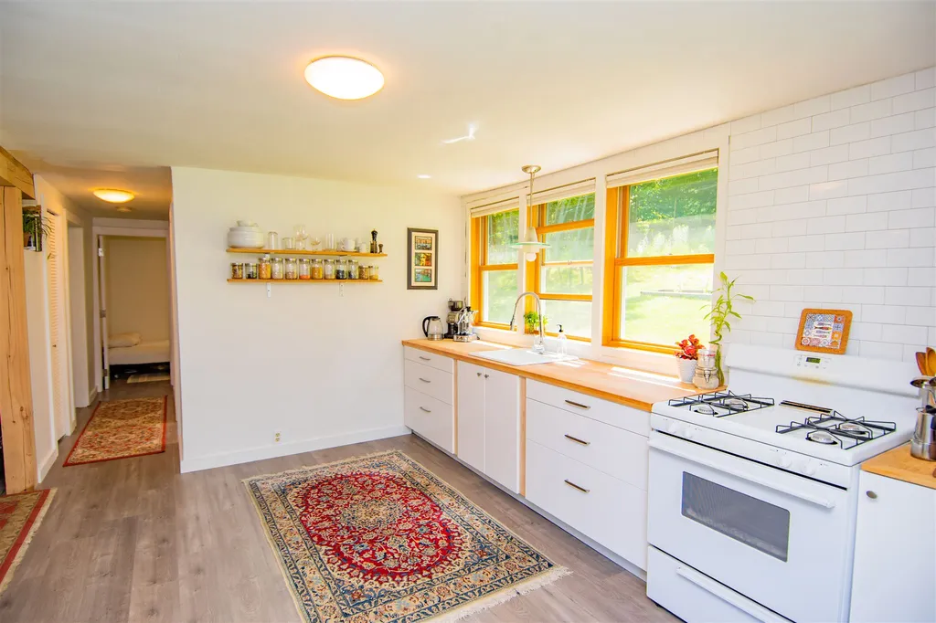 424 Danville Hill Road Cabot VT 05647