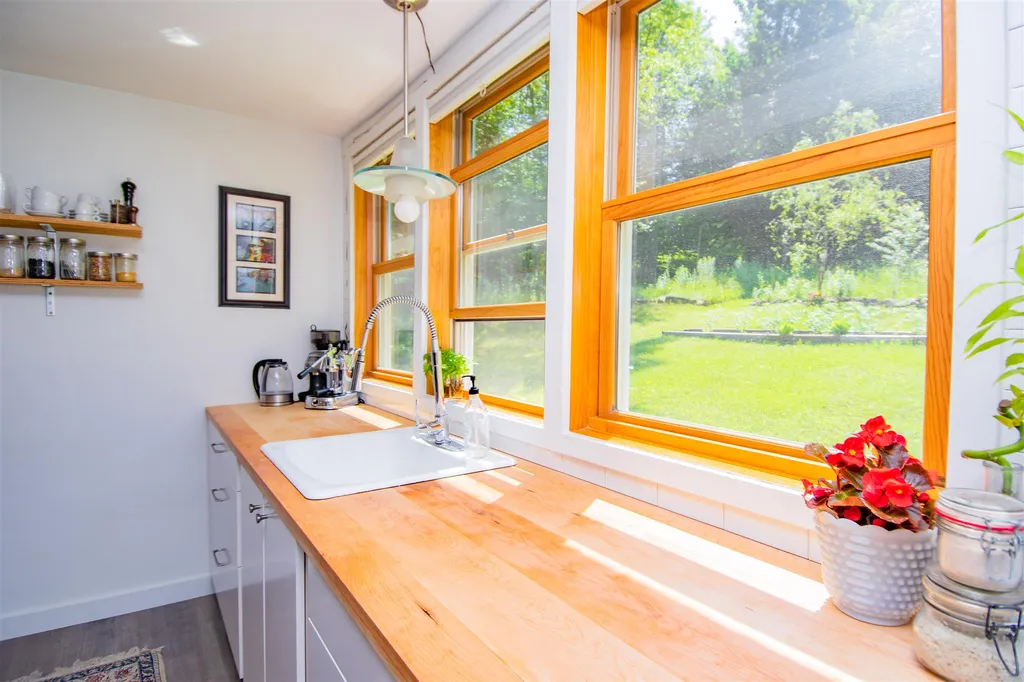 424 Danville Hill Road Cabot VT 05647