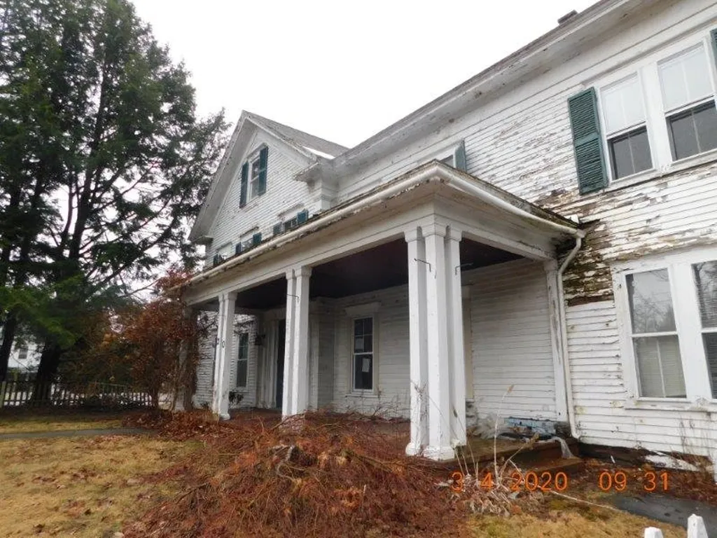 20 Common Street Springfield VT 05156