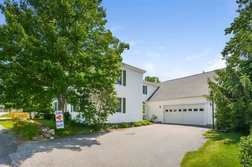 14 South Village Road Loudon NH 03307