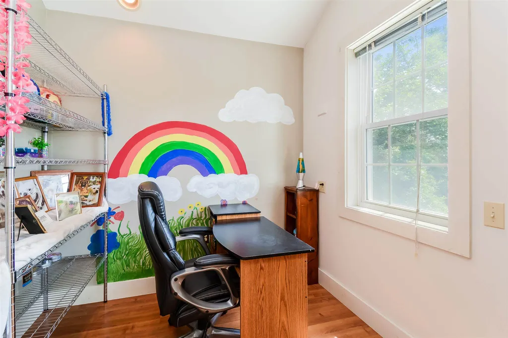 14 South Village Road Loudon NH 03307