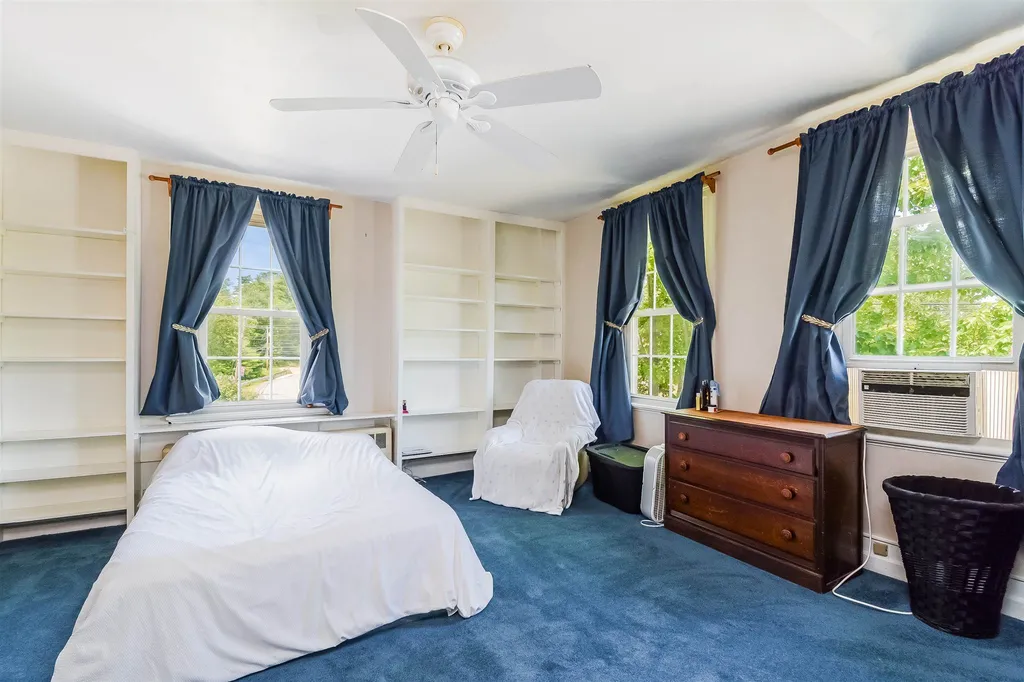 14 South Village Road Loudon NH 03307