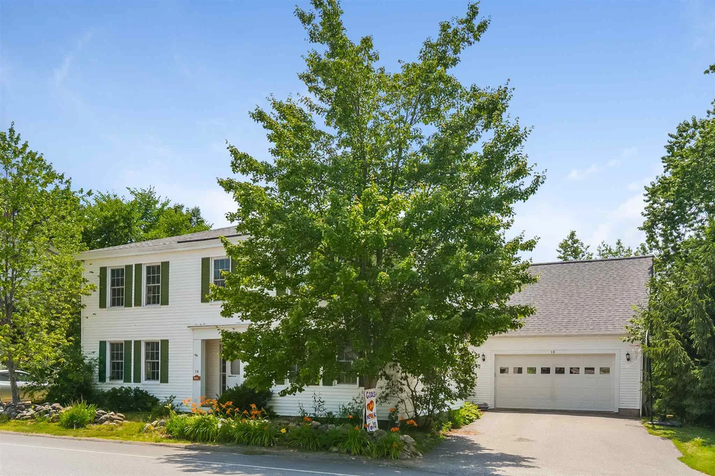 14 South Village Road Loudon NH 03307