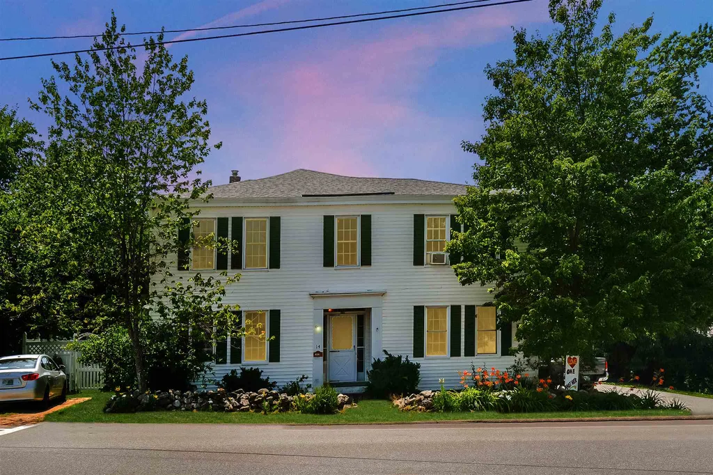 14 South Village Road Loudon NH 03307