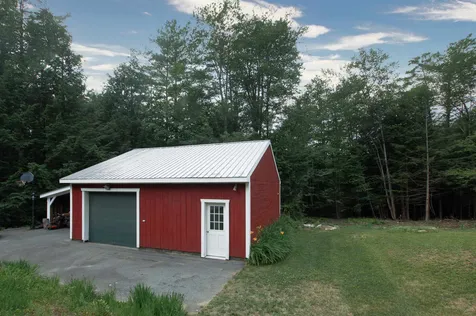 535 Cummings Road Chester VT 05143