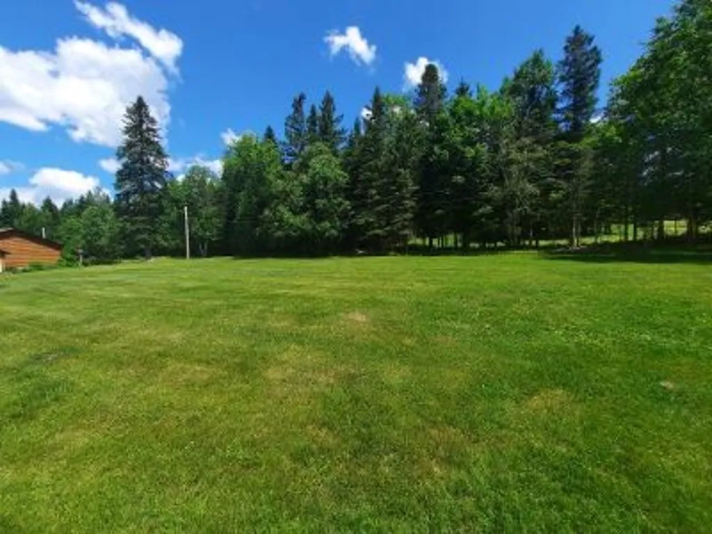 24 Windy Hill Drive Pittsburg NH 03592