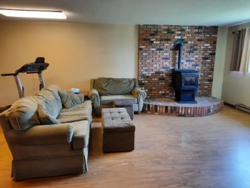 24 Windy Hill Drive Pittsburg NH 03592
