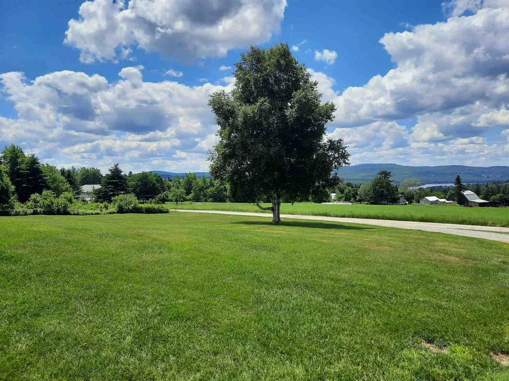 24 Windy Hill Drive Pittsburg NH 03592
