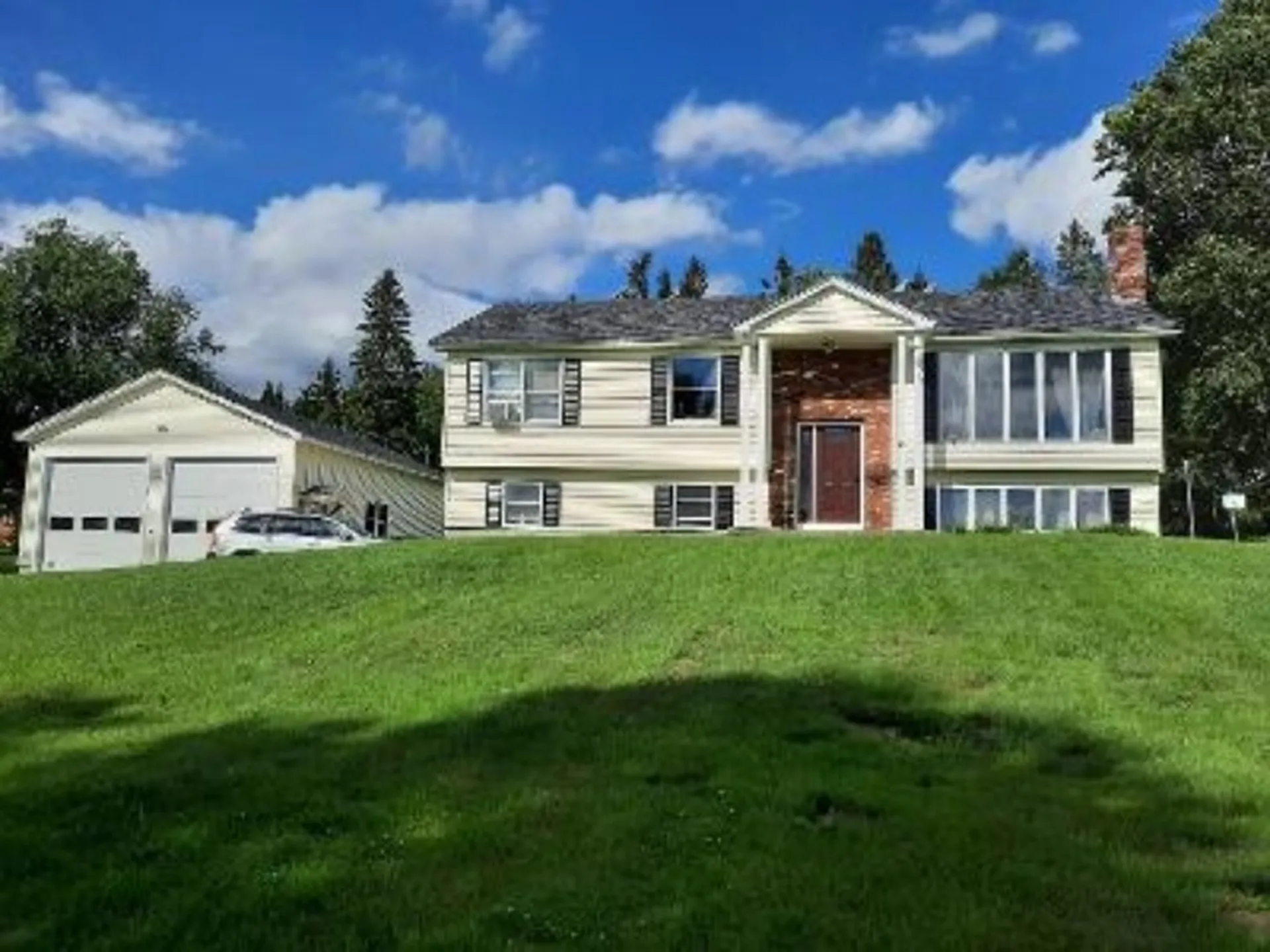 24 Windy Hill Drive Pittsburg NH 03592