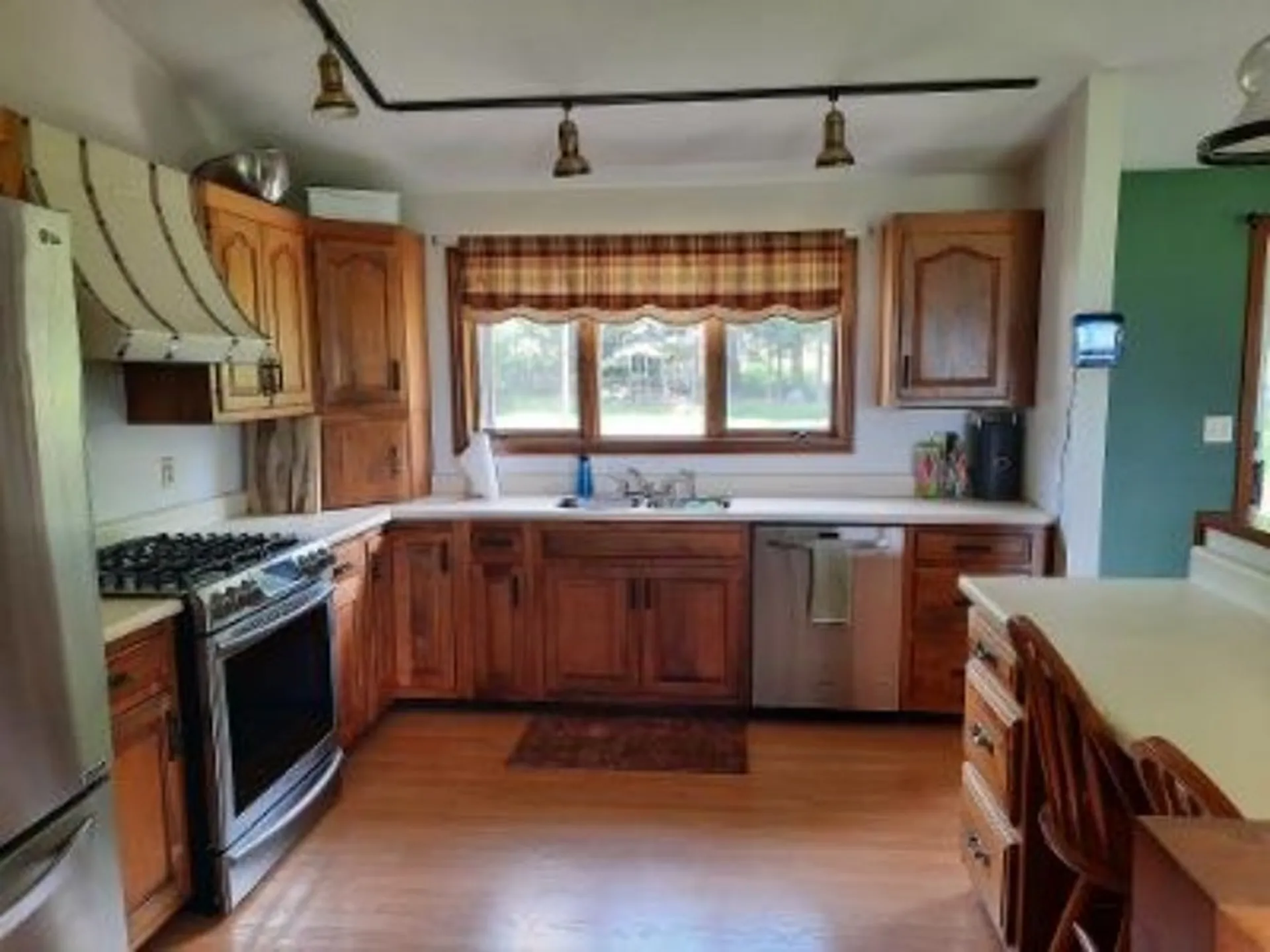 24 Windy Hill Drive Pittsburg NH 03592