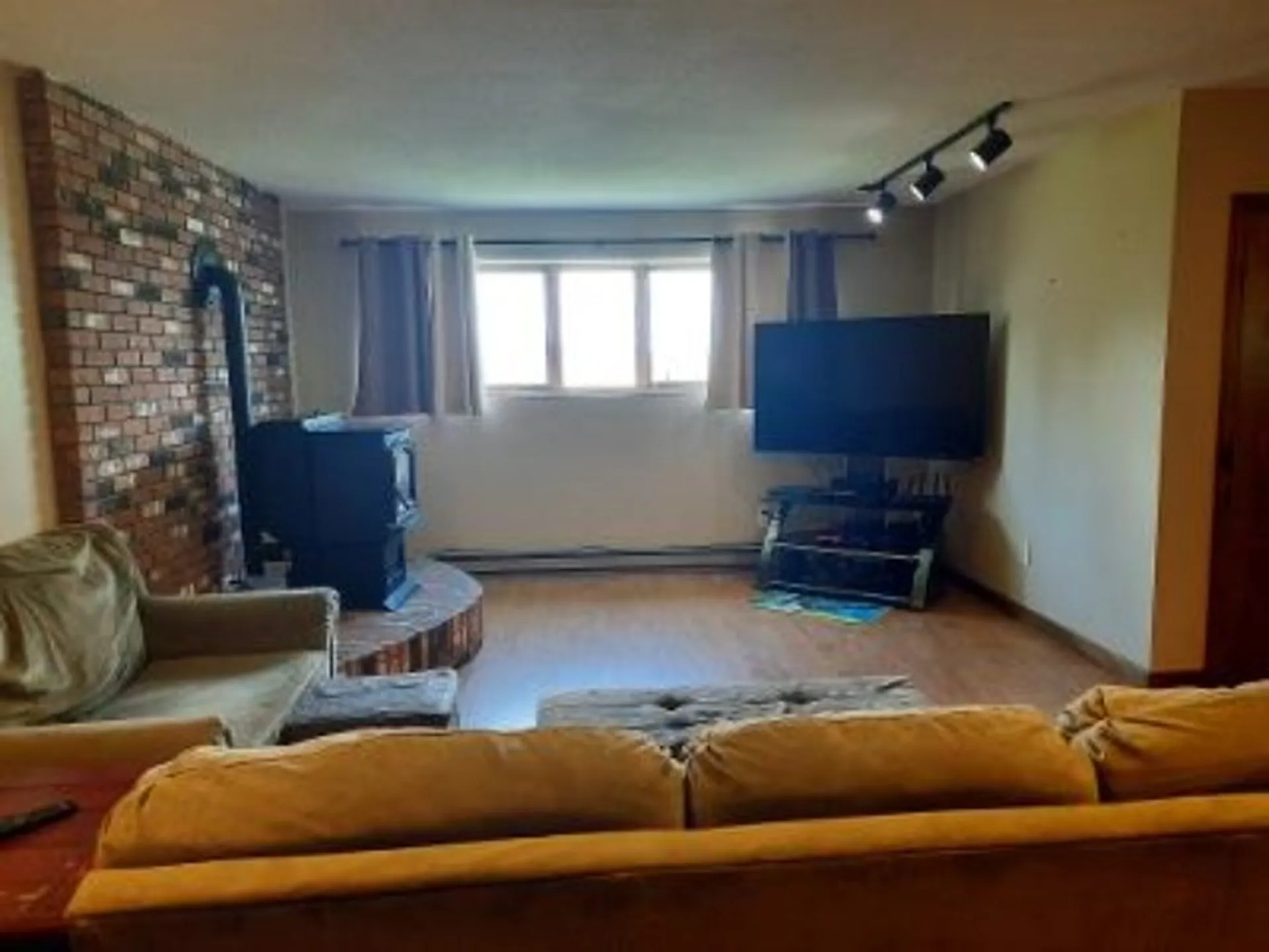 24 Windy Hill Drive Pittsburg NH 03592