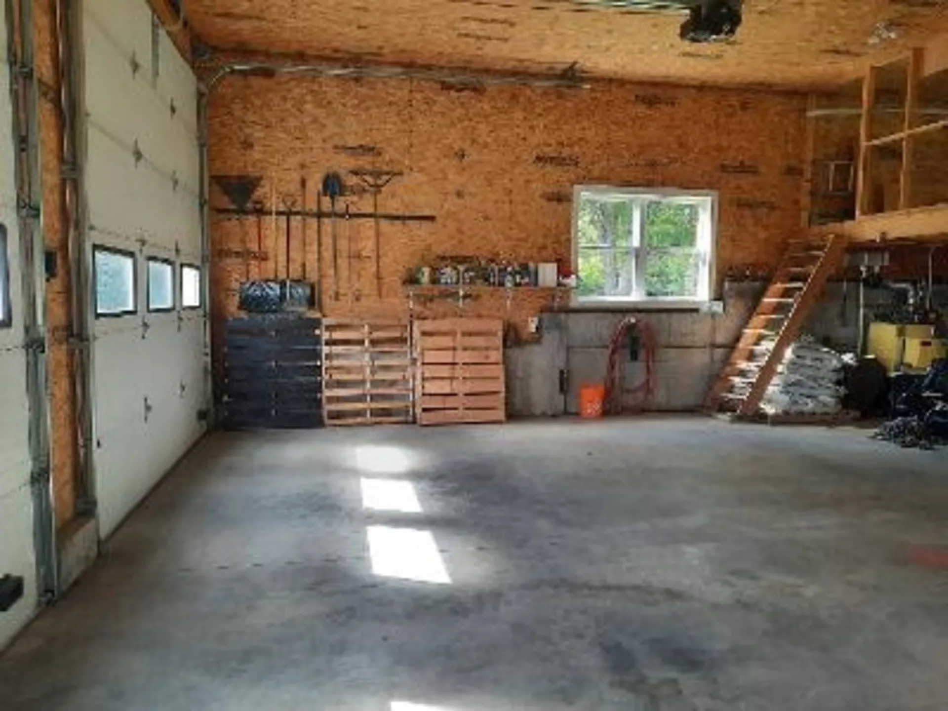 24 Windy Hill Drive Pittsburg NH 03592