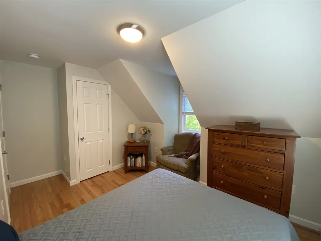 10 Irving Drive Weare NH 03281