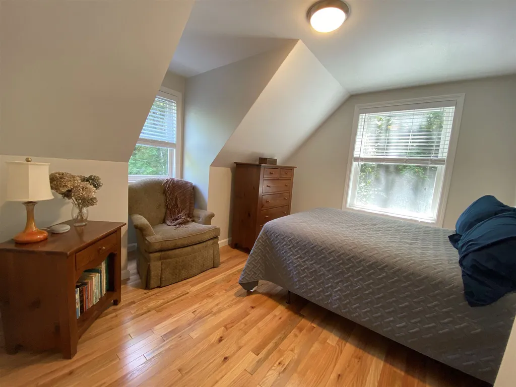 10 Irving Drive Weare NH 03281