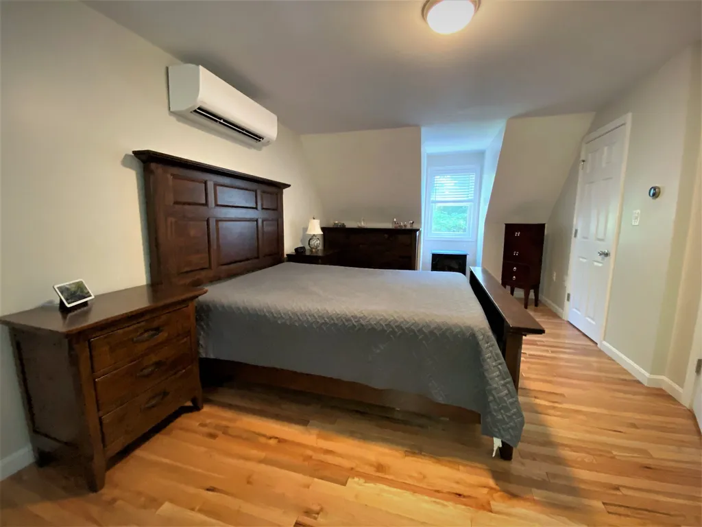 10 Irving Drive Weare NH 03281