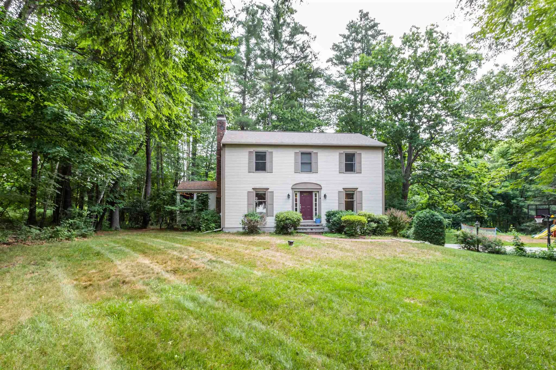 6 Arbor Lane Bedford NH 03110