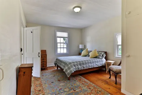 728 Main Street Chester VT 05143