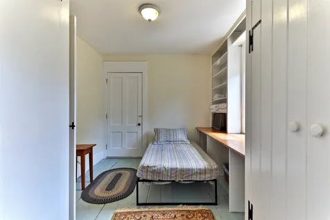 728 Main Street Chester VT 05143