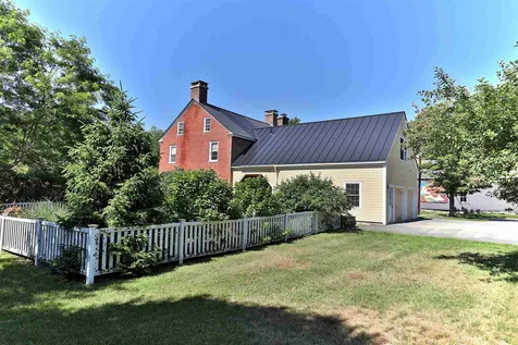 728 Main Street Chester VT 05143