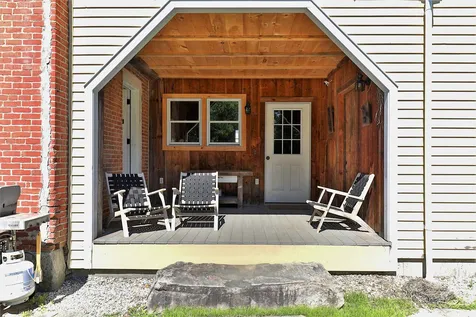 728 Main Street Chester VT 05143
