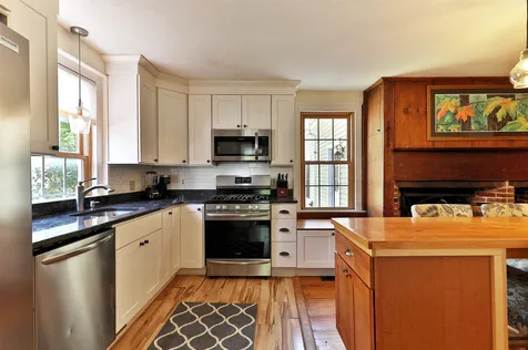 728 Main Street Chester VT 05143