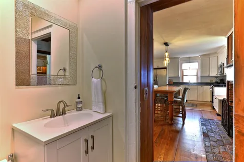 728 Main Street Chester VT 05143