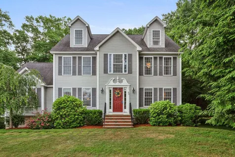 25 Mitchell Pond Road Windham NH 03087