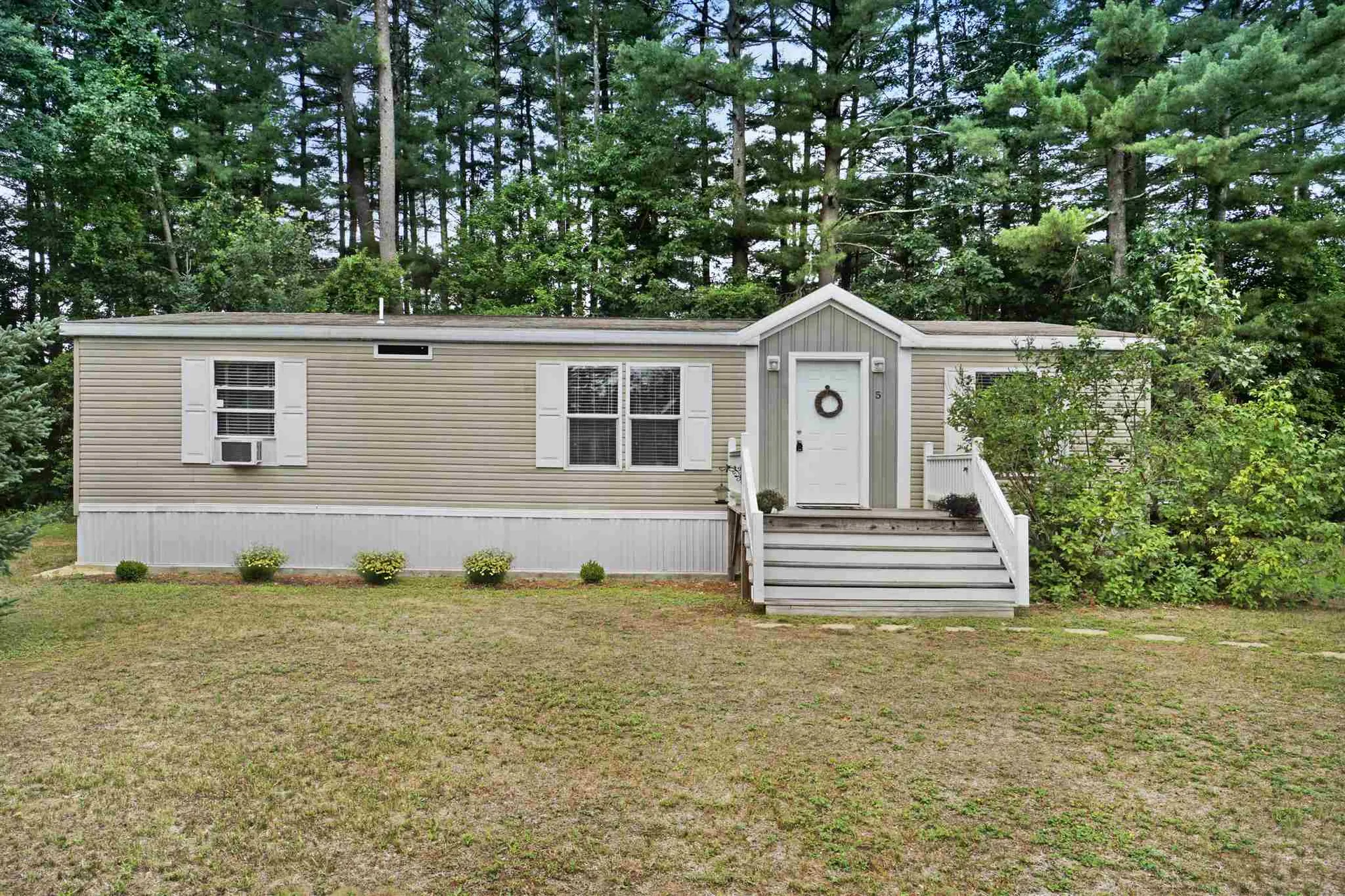 5 Briarwood Drive Merrimack NH 03054