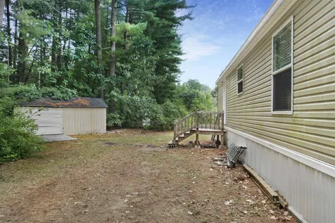 5 Briarwood Drive Merrimack NH 03054