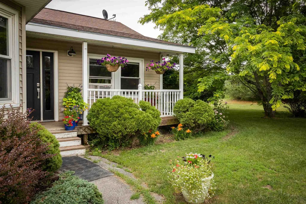 551 Dorset Street Charlotte VT 05445
