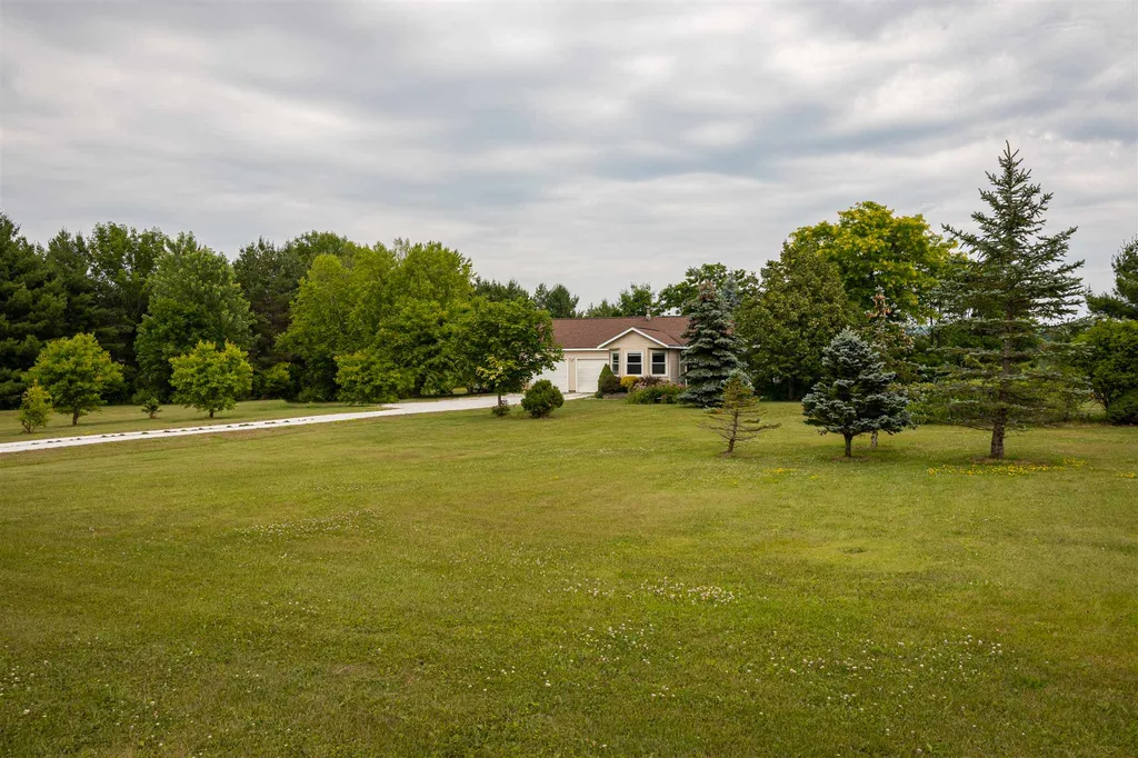 551 Dorset Street Charlotte VT 05445
