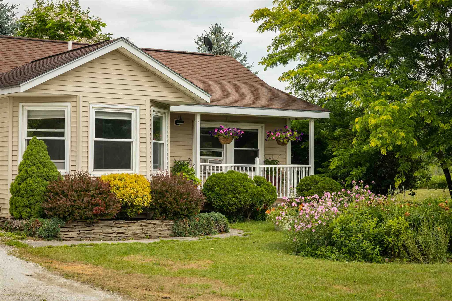 551 Dorset Street Charlotte VT 05445