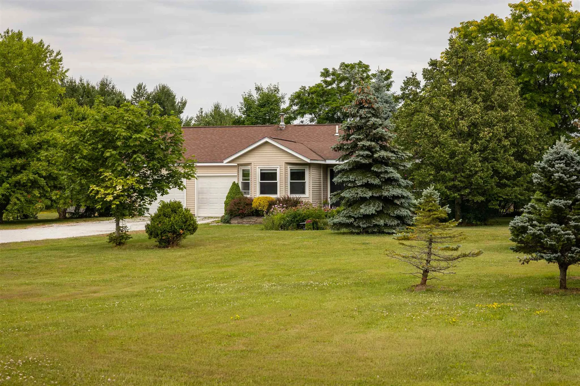 551 Dorset Street Charlotte VT 05445