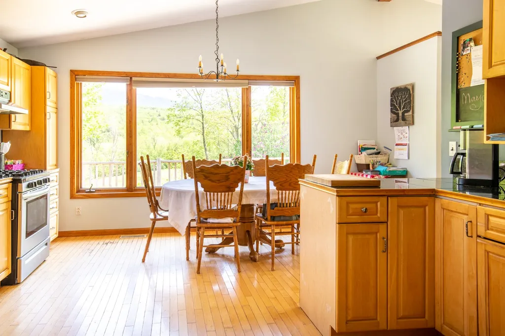 4 Doon Road Underhill VT 05489