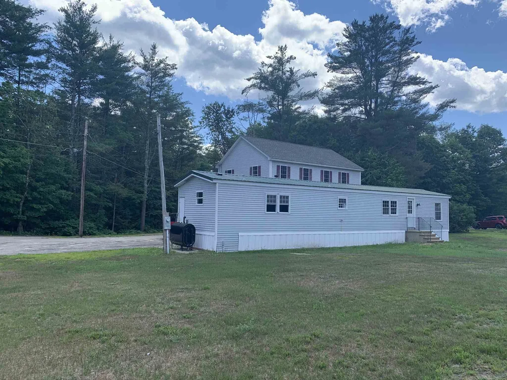 7 Beaver Pond Road Farmington NH 03835