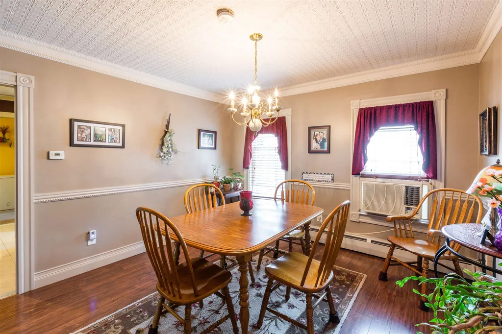 493 Spruce Street Manchester NH 03103