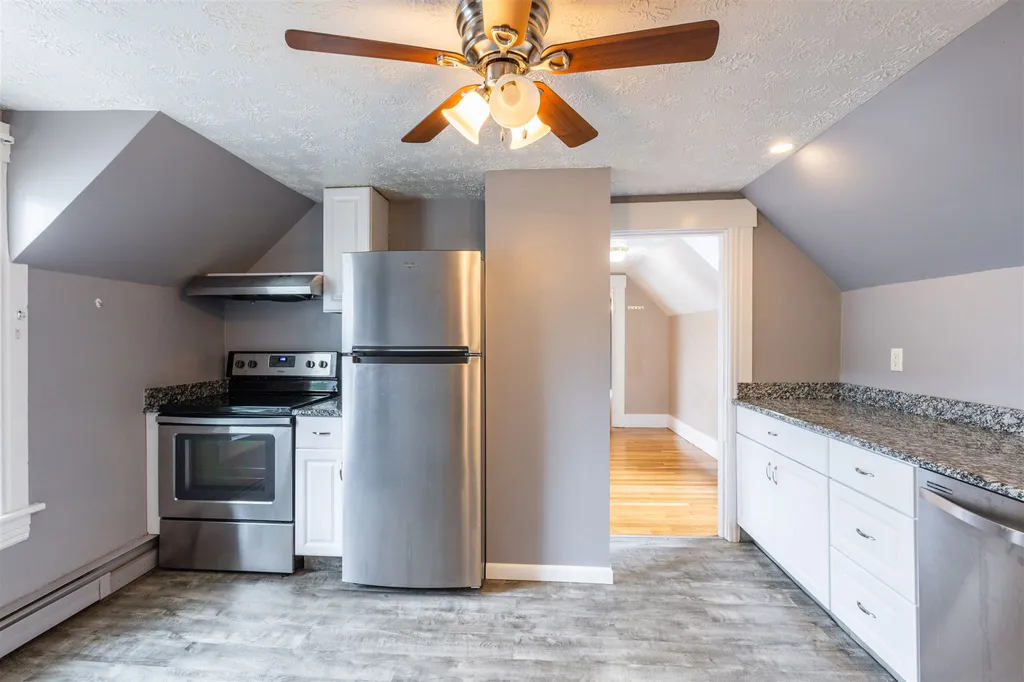 493 Spruce Street Manchester NH 03103
