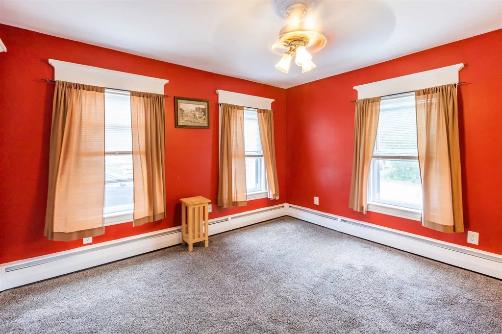 493 Spruce Street Manchester NH 03103