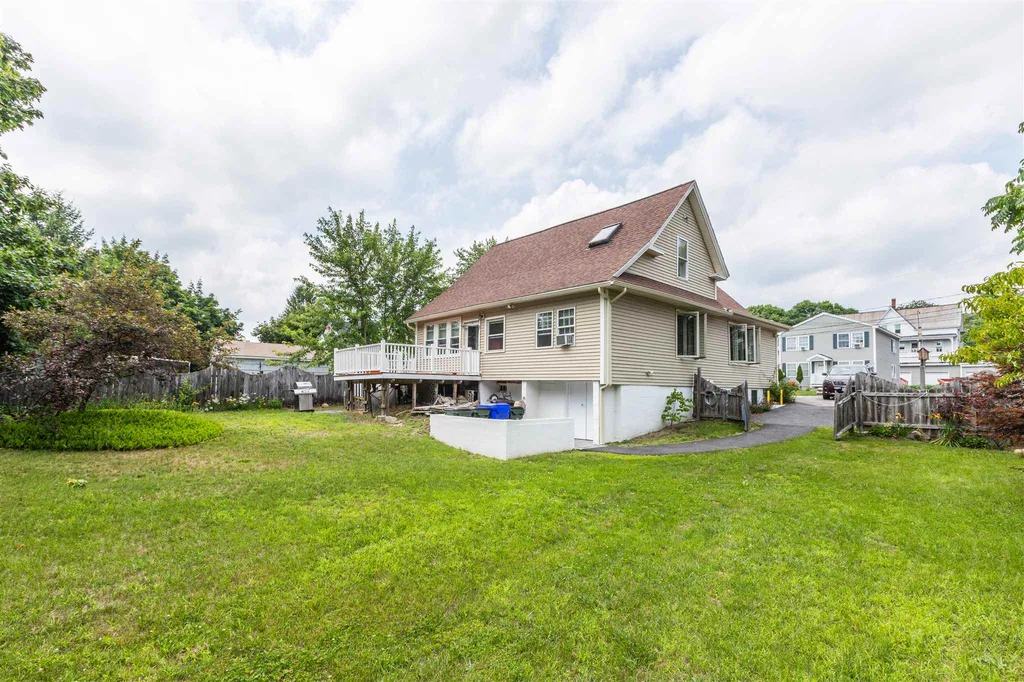 493 Spruce Street Manchester NH 03103