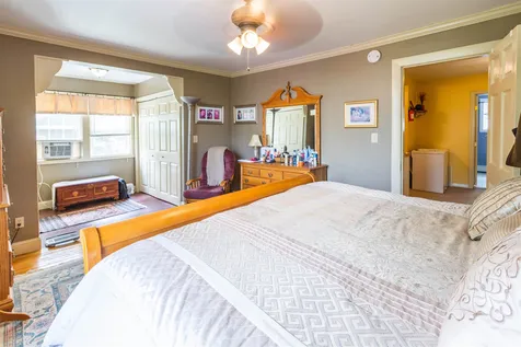 493 Spruce Street Manchester NH 03103